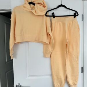 Forever 21 Peach Sweatset